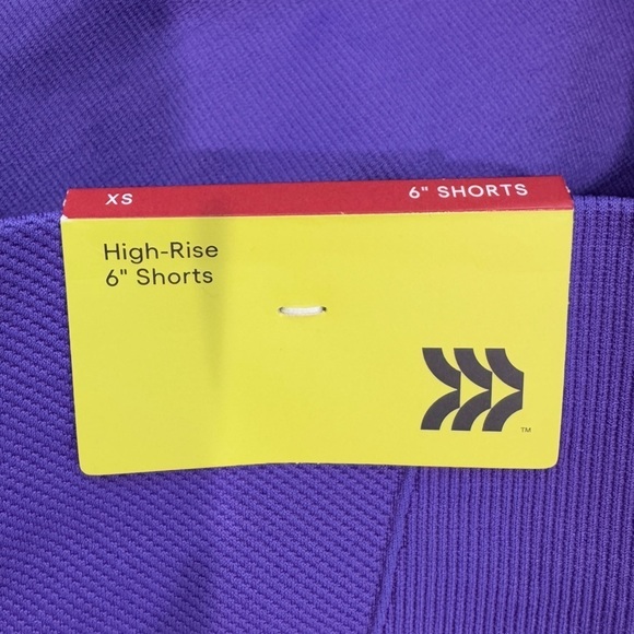 All in Motion Seamless Core 6” Purple Women’s Shorts (XS) - Picture 7 of 9